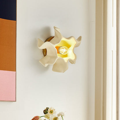 Cream Petal Iron Resin Lampshade 1 - Light Wall Sconce Lamp