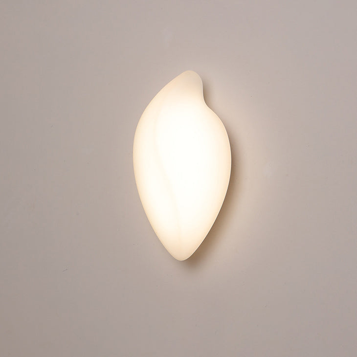Cream Roto-molding Iron Lampshade LED Wall Sconce Lamp
