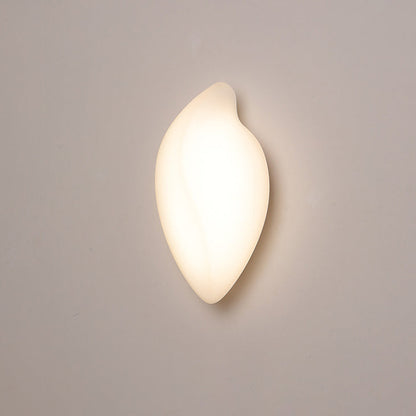 Cream Roto-molding Iron Lampshade LED Wall Sconce Lamp