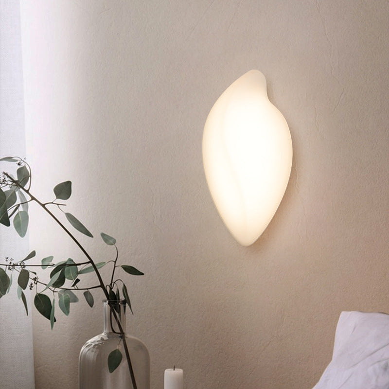 Cream Roto-molding Iron Lampshade LED Wall Sconce Lamp