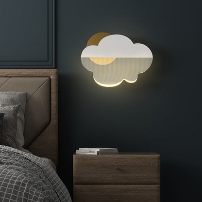 Creative Clouds Iron Acrylic Lampshade LED Wall Sconce Lamp