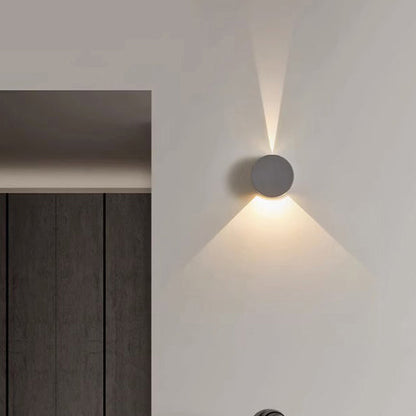 Aluminum Round Triangular Beam LED Wall Sconce Lamp