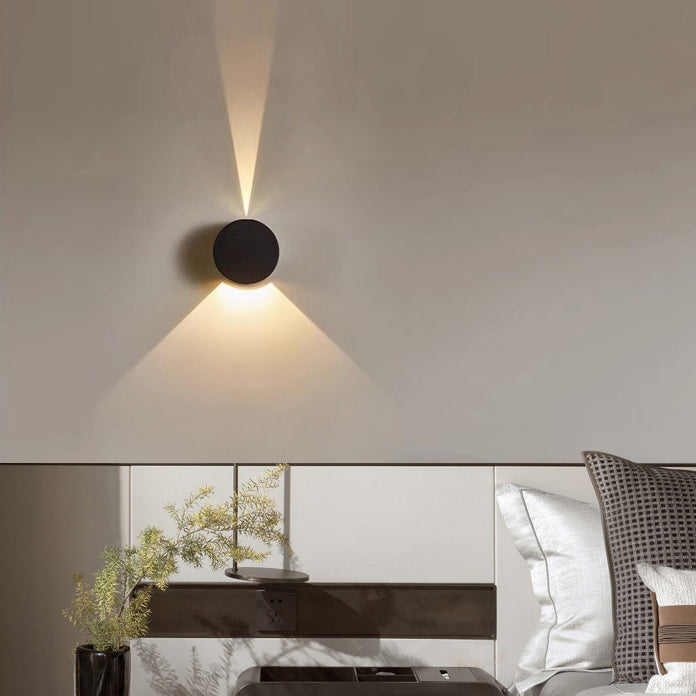 Aluminum Round Triangular Beam LED Wall Sconce Lamp
