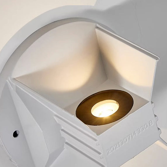 Aluminum Round Triangular Beam LED Wall Sconce Lamp