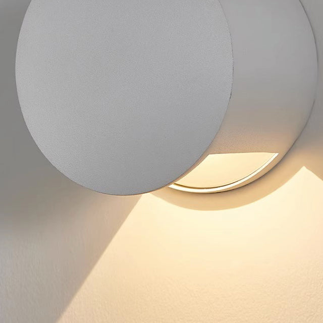 Aluminum Round Triangular Beam LED Wall Sconce Lamp
