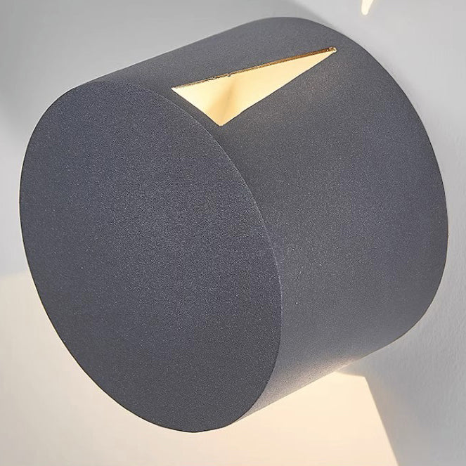 Aluminum Round Triangular Beam LED Wall Sconce Lamp