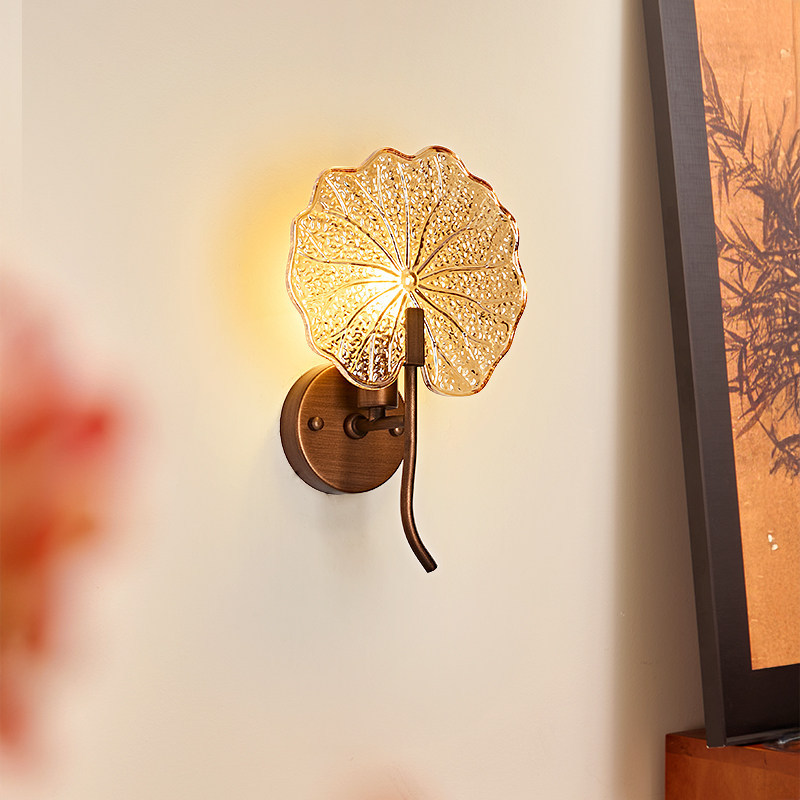 Round Glass Iron 1-Light Lotus-Shaped Wall Sconce Lamp