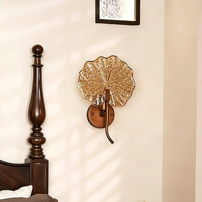 Round Glass Iron 1-Light Lotus-Shaped Wall Sconce Lamp