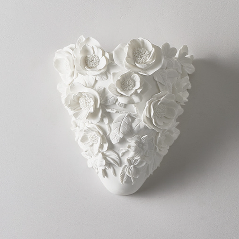 French Floral Relief Resin Iron LED Wall Sconce Lamp