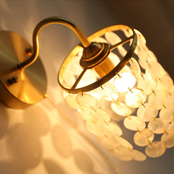 Shell Round Base Crystal Iron 1-Light Wall Sconce Lamp