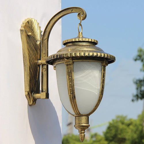 Aluminum 1-Light Outdoor Wall Sconce Garden & Balcony