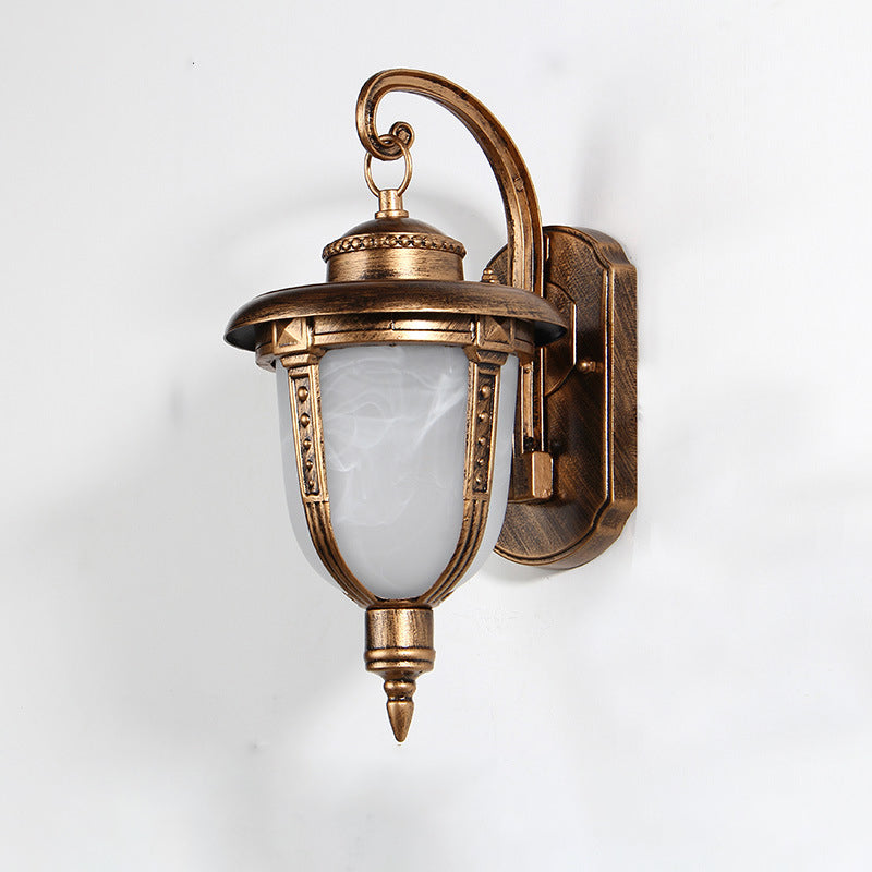 Aluminum 1-Light Outdoor Wall Sconce Garden & Balcony