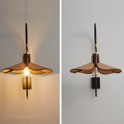 Mid-Century Leaf-Shaped Shade Wall Sconce Lamp 1-Light