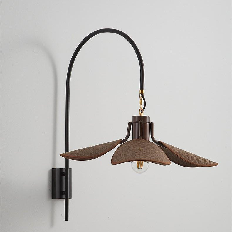 Mid-Century Leaf-Shaped Shade Wall Sconce Lamp 1-Light