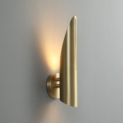 Copper Triangular Cylindrical 1-Light Wall Sconce Lamp