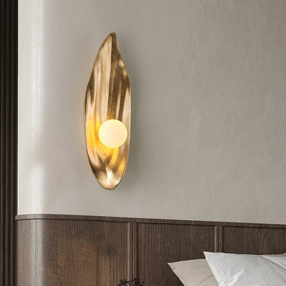 Resin & Glass Leaf-Shaped Globe 1-Light Wall Sconce Lamp