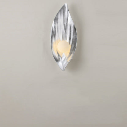 Resin & Glass Leaf-Shaped Globe 1-Light Wall Sconce Lamp