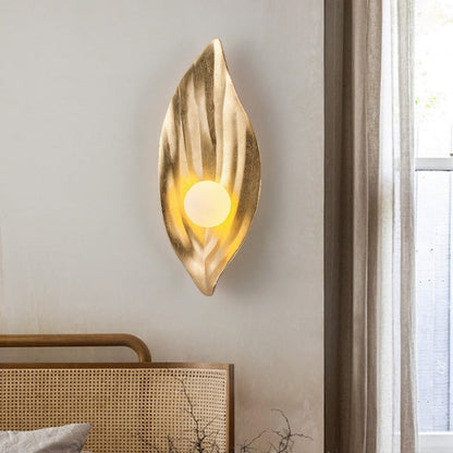 Resin & Glass Leaf-Shaped Globe 1-Light Wall Sconce Lamp