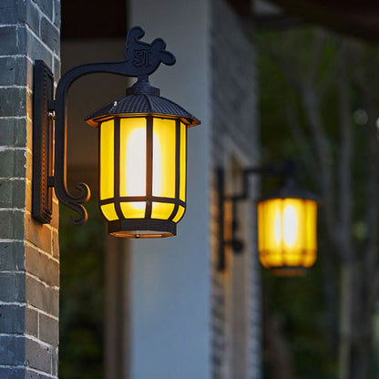 Chinese Glass Round Lantern 1-Light Wall Sconce Lamp