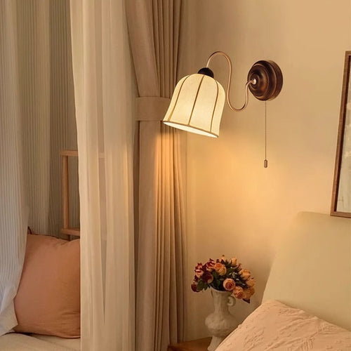French Metal Fabric Floral Pattern 1-Light Wall Sconce Lamp