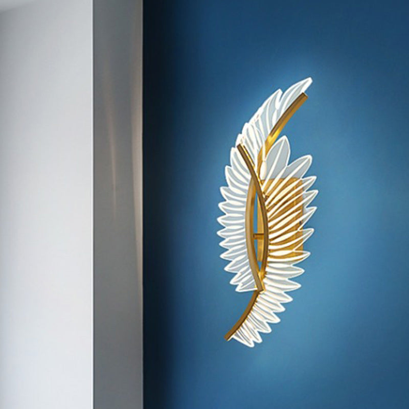 Modern Luxury Iron Acrylic Leaf LED Wall Sconce Lamp