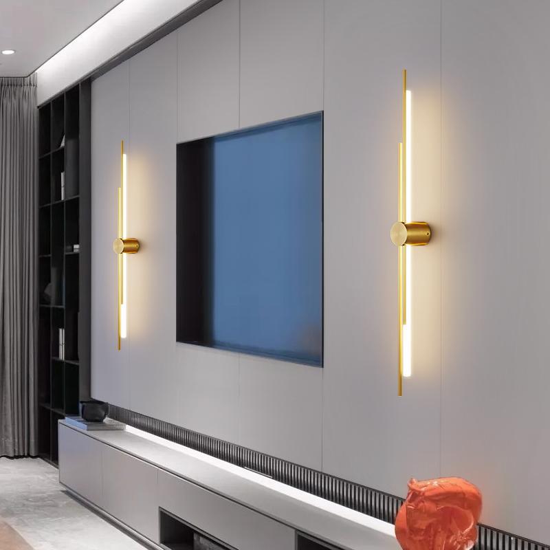 Minimalist Brass And Acrylic Linear LED Wall Sconce Lamp
