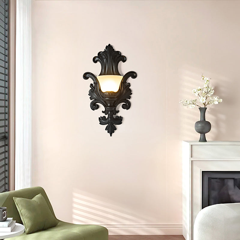 French Hardware Embossed-shaped 1-Light Wall Sconce Lamp