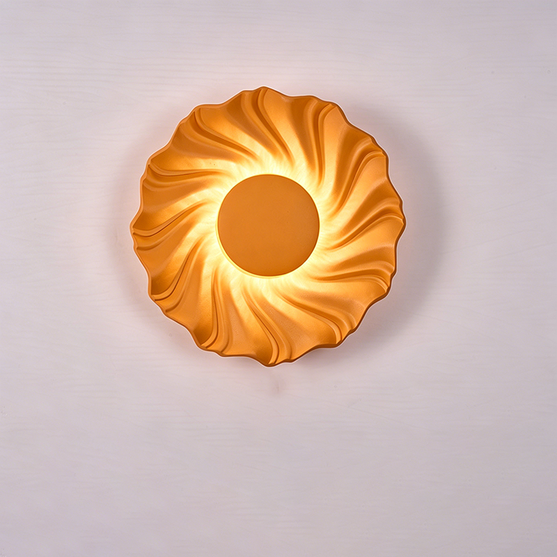 Modern Art Deco Resin Swirl-Shaped LED Wall Sconce Lamp