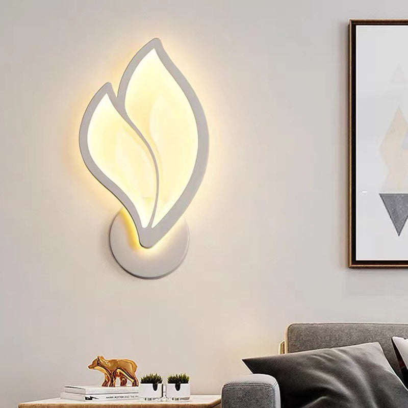 Art Deco Acrylic Aluminum Iron Petal LED Wall Sconce Lamp