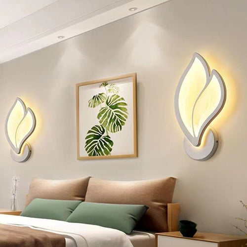 Art Deco Acrylic Aluminum Iron Petal LED Wall Sconce Lamp