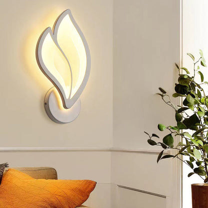 Art Deco Acrylic Aluminum Iron Petal LED Wall Sconce Lamp