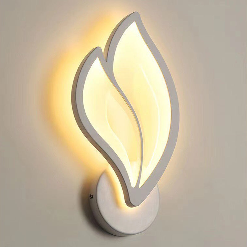 Art Deco Acrylic Aluminum Iron Petal LED Wall Sconce Lamp