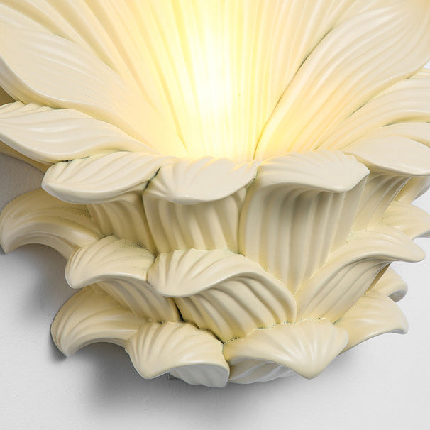 Resin Glass Metal Shell Carved 1-Light Wall Sconce Lamp