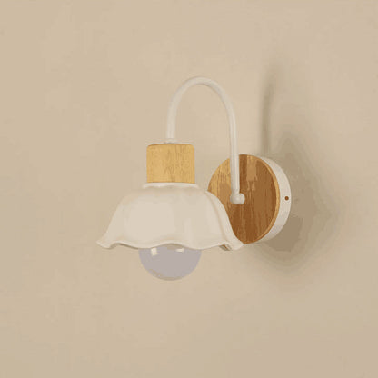 Scandinavian Glass Flower Round 1-Light Wall Sconce Lamp