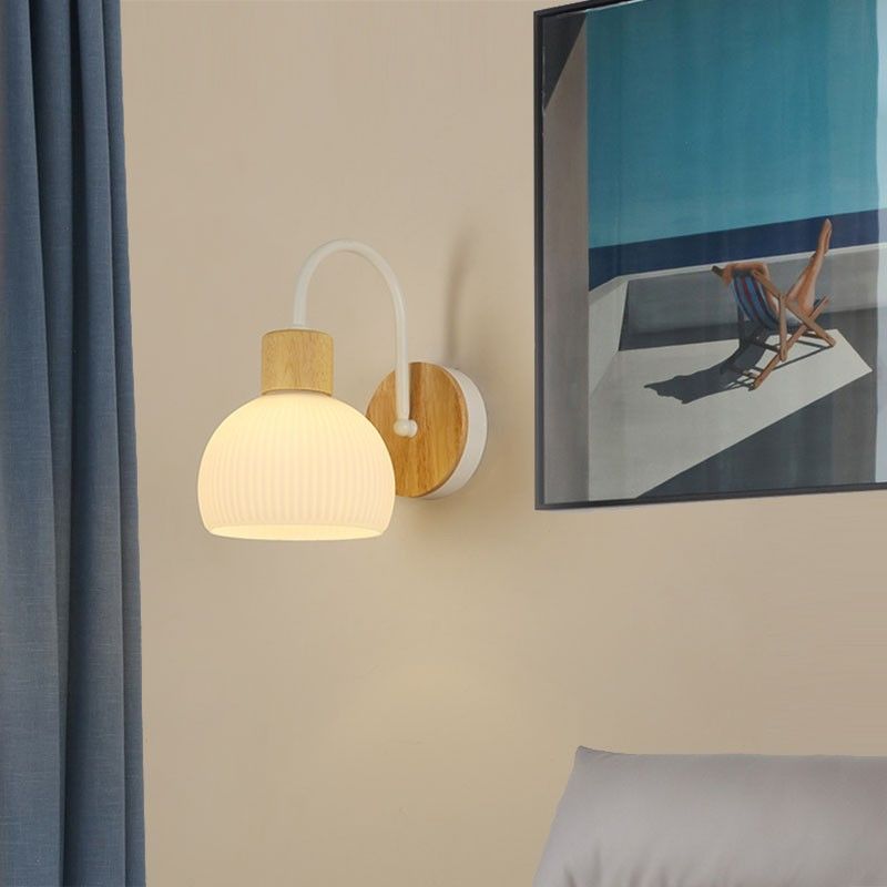 Scandinavian Glass Flower Round 1-Light Wall Sconce Lamp