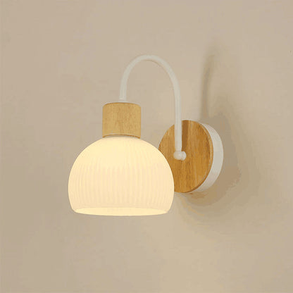 Scandinavian Glass Flower Round 1-Light Wall Sconce Lamp