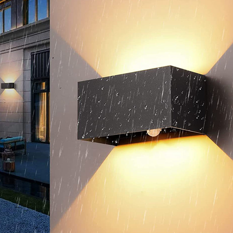Modern Minimalist Aluminum Rectangular LED Wall Sconce Lamp