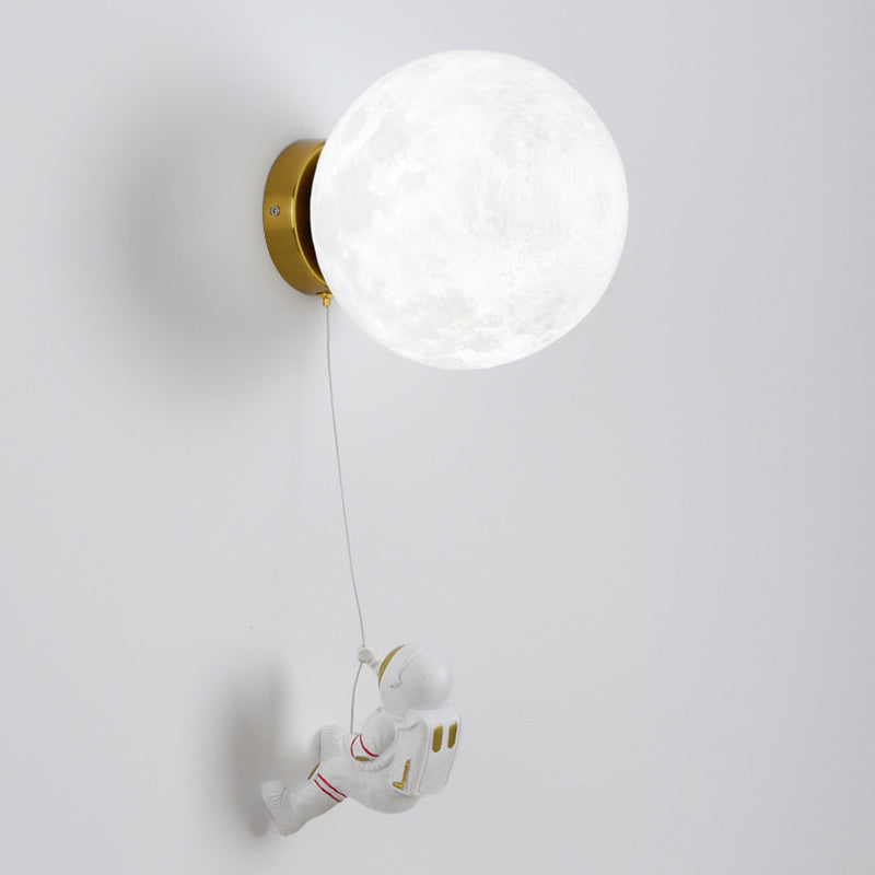 Deco Iron Astronaut Planet Design 1-Light Wall Sconce Lamp