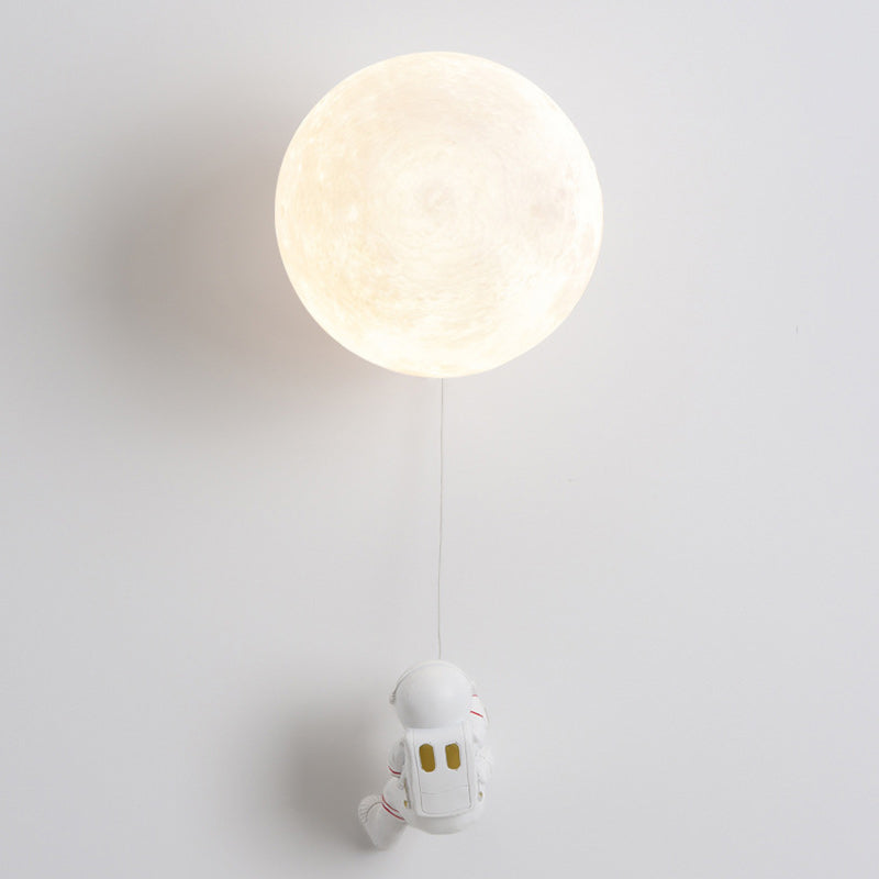 Deco Iron Astronaut Planet Design 1-Light Wall Sconce Lamp