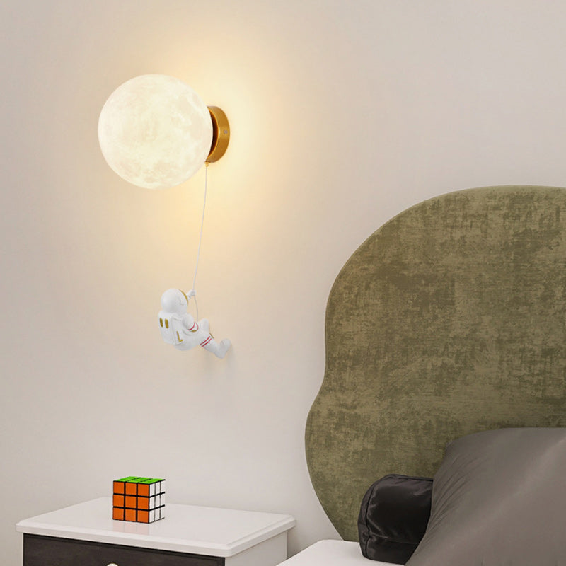 Deco Iron Astronaut Planet Design 1-Light Wall Sconce Lamp