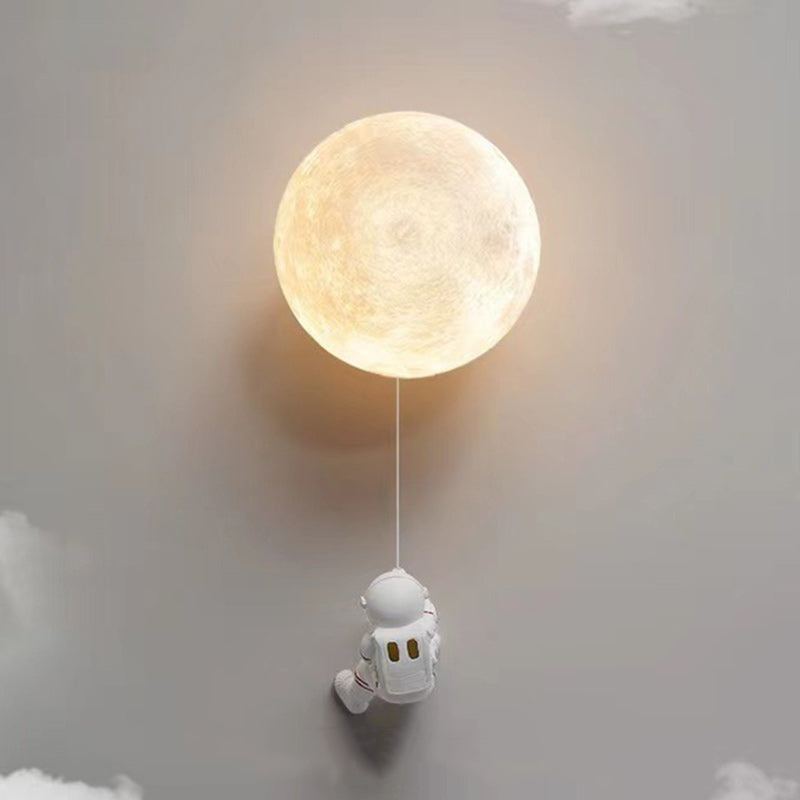 Deco Iron Astronaut Planet Design 1-Light Wall Sconce Lamp