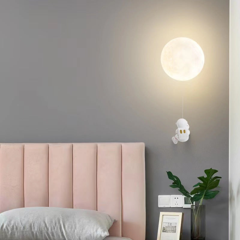 Deco Iron Astronaut Planet Design 1-Light Wall Sconce Lamp