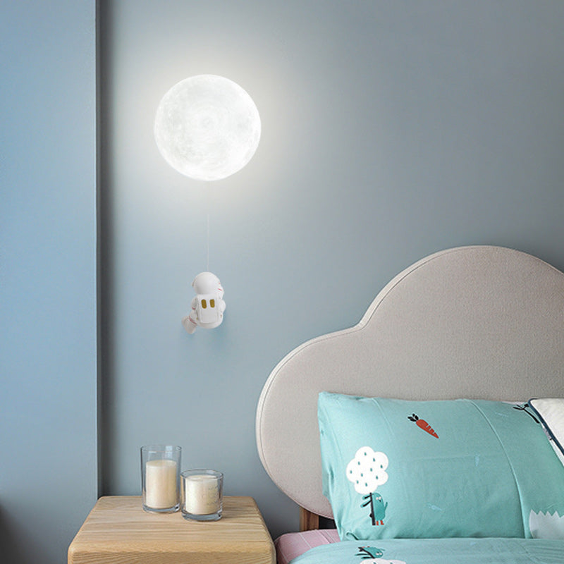 Deco Iron Astronaut Planet Design 1-Light Wall Sconce Lamp