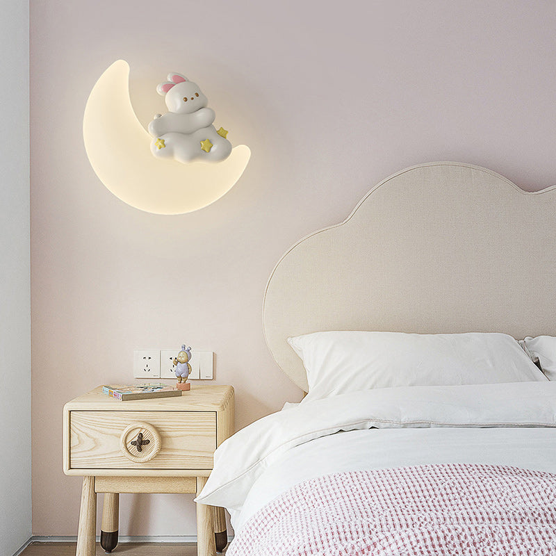 Modern Art Deco PE Iron Crescent LED Wall Sconce Lamp