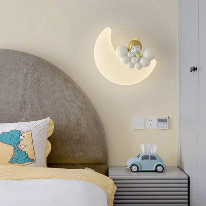 Modern Art Deco PE Iron Crescent LED Wall Sconce Lamp
