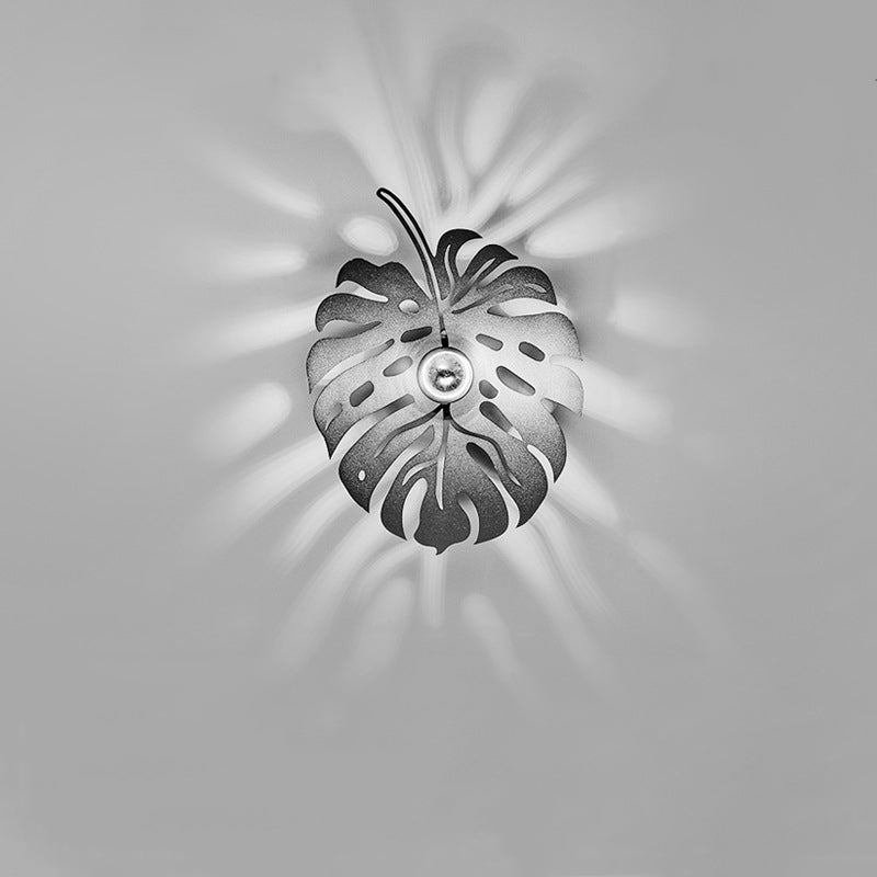Iron Deer Butterfly Snowflake 1-Light Wall Sconce Lamp