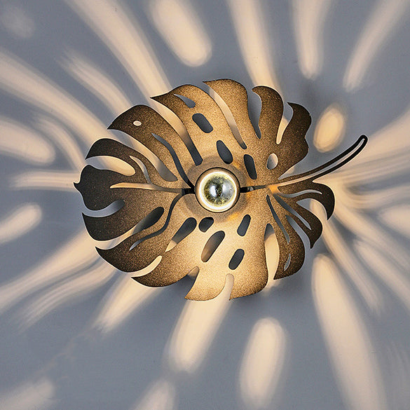 Iron Deer Butterfly Snowflake 1-Light Wall Sconce Lamp