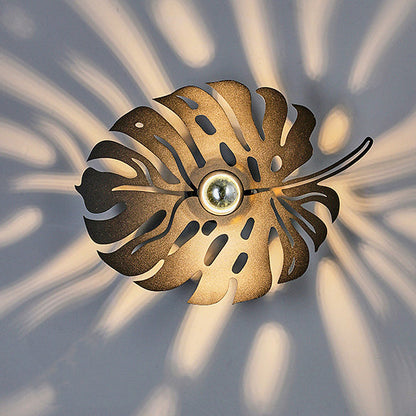 Iron Deer Butterfly Snowflake 1-Light Wall Sconce Lamp