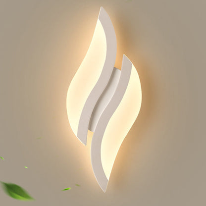 Minimalist Iron & Acrylic Leaf-Shaped LED Wall Sconce Lamp