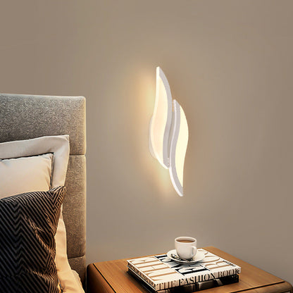 Minimalist Iron & Acrylic Leaf-Shaped LED Wall Sconce Lamp